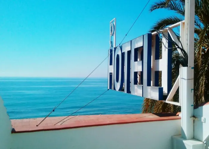 ホテル De Premia Premiá de Mar