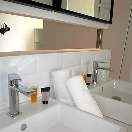 De Premia Hotel
