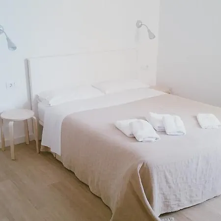 Hotel De Premiá 2*